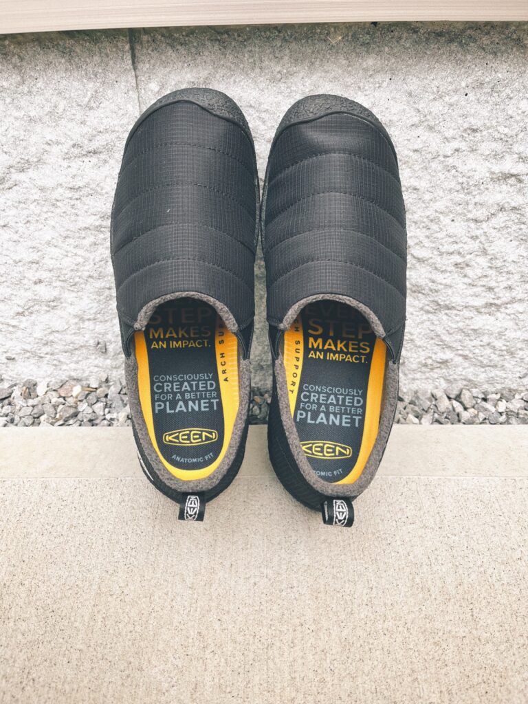 【KEEN】ハウザー2をレビュー｜快適すぎるモックシューズ